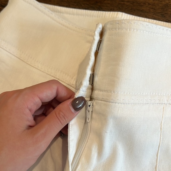 Bebe White High Rise Flare Linen Blend Pants - Picture 6 of 8